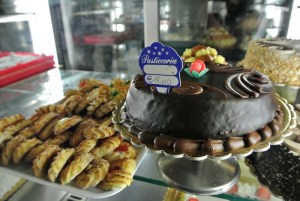ケーキ　チョコ　値段
