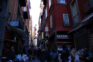 Strada persone negozi