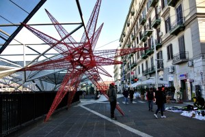 decorazione palazzo strada