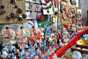 Pulcinella-calciatori-statuine