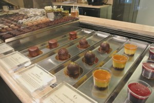 budini bancone giallo