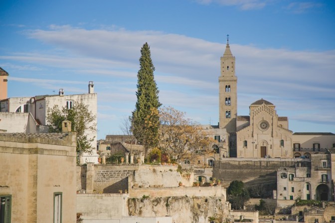 chiesa case città
