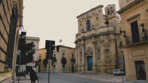 chiesa cielo uomo