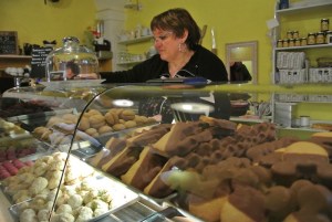 signora bancone dolci